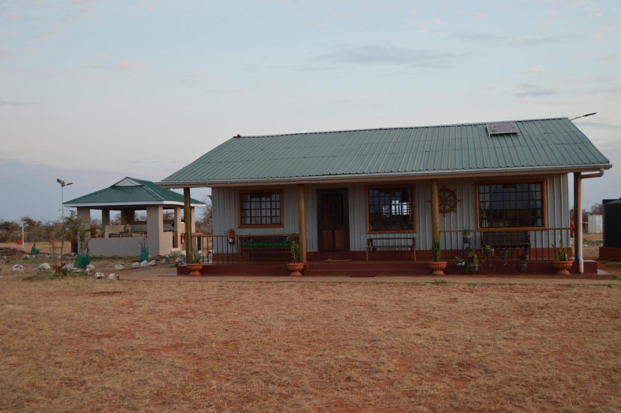 Wild Amboseli Ndovu Cottage. Extérieur photo